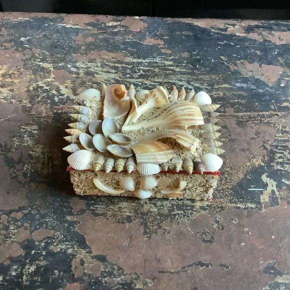 Vintage Manzanillo Mexico Souvenir Shell Box - Picture 2 of 9